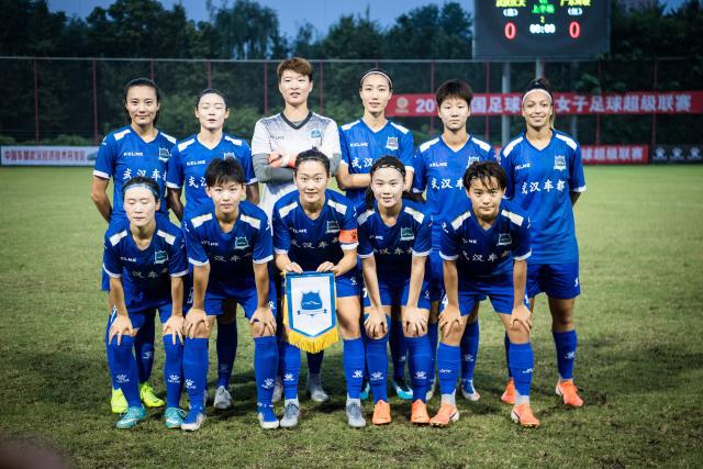 凯·鲁尼连续四球助曼联U18大胜，球迷希望其晋升一线队